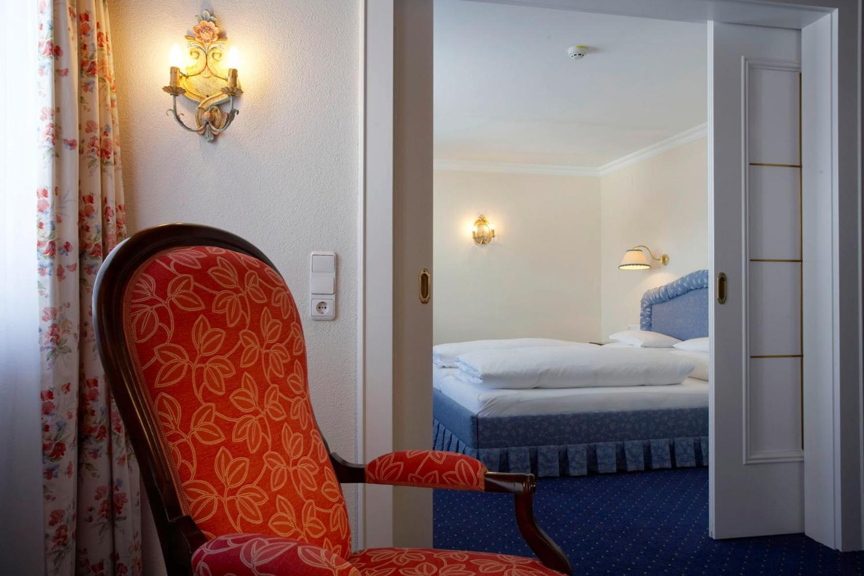 Hotel Hirlanda Zürs Extérieur photo