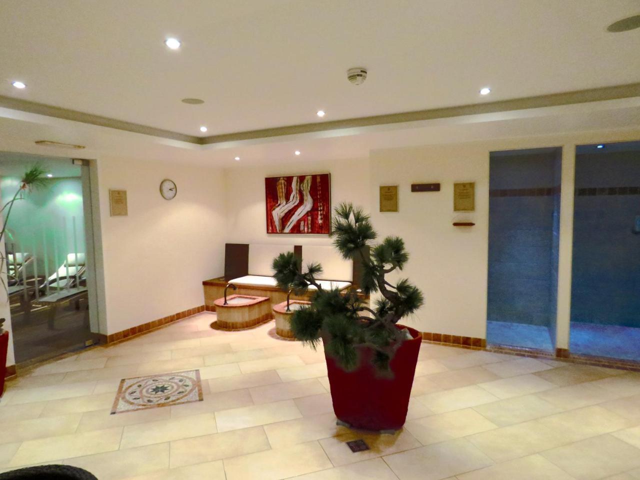 Hotel Hirlanda Zürs Extérieur photo